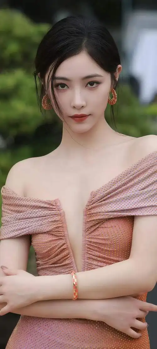 榴莲视频今日精选视频封面